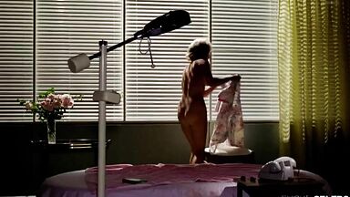 Bodil Steen naked in Pigen Og Millionæren