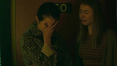 Threesome with teens interrupted