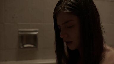 Hot teen actress naked