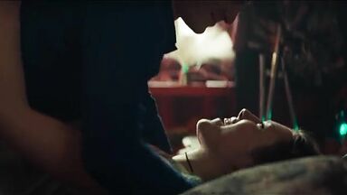 Hot goth teenage girl