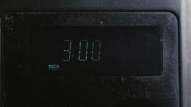 MILF masturbation scene