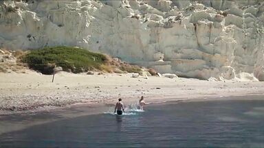 Hot Turkish woman naked