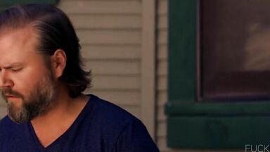 Analeigh Tipton hot in Broken Star