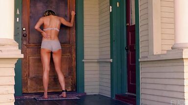 Analeigh Tipton hot in Broken Star