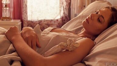 Analeigh Tipton hot in Broken Star