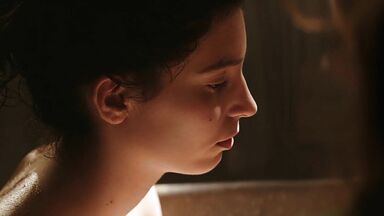 Guy seduces cute teen