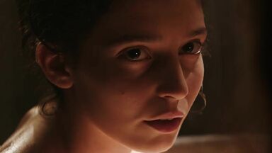 Guy seduces cute teen