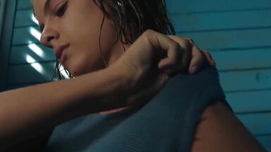 Guy seduces cute teen