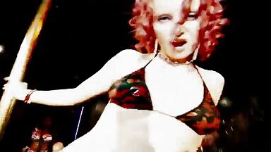 Nude girls in Crank 2: High Voltage (2009)