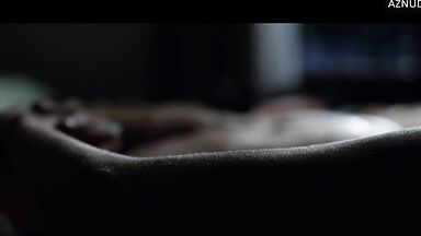 Berenice Bejo lesbic scenes in The Quietude