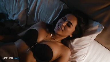 Sayani Gupta finishing alone