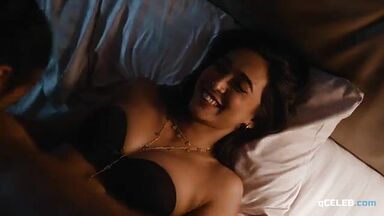 Sayani Gupta finishing alone