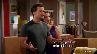 Kelly Brook big tits cleavege