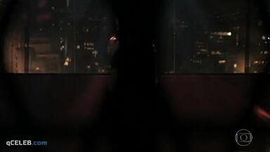 MILF latina's sexy strip-tease