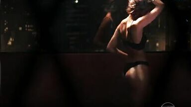 MILF latina's sexy strip-tease