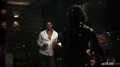 MILF latina's sexy strip-tease