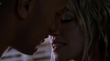 Ashley Scott striping