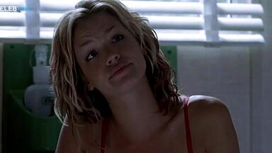 Ashley Scott striping