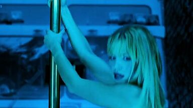 Ashley Scott striping