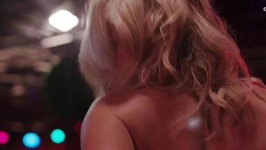 Auden Thornton naked dance