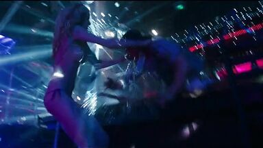 Elle Evans sexy and naked