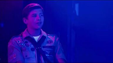 Elle Evans sexy and naked