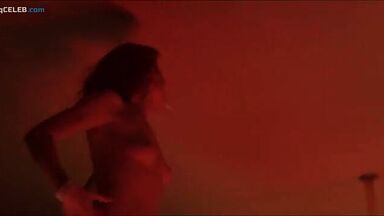 Emily Hynnek pole dancing