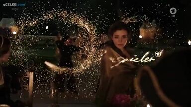 Medieval erotic dance