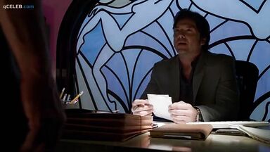 Katia Winter showing her tits