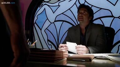 Katia Winter showing her tits