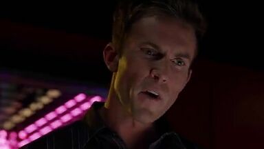 Katia Winter showing her tits