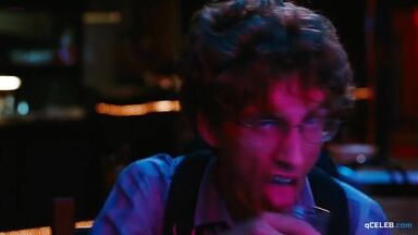 Kim Cattrall sex dance