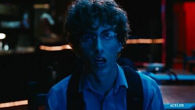 Kim Cattrall sex dance