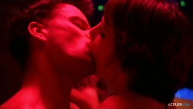 Lara Clifton sexy dance The Principles of Lust (2003)