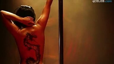 Hot European girl erotic dancing