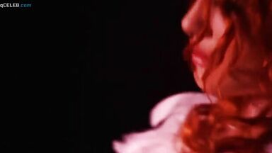 Redhead's erotic dance