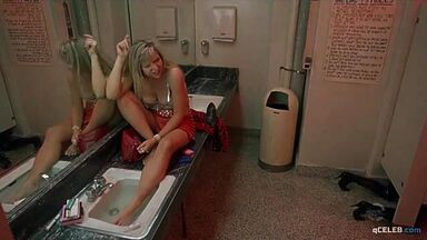 Prostitute fucking in car