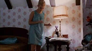 Lesbic scenes from classic movie