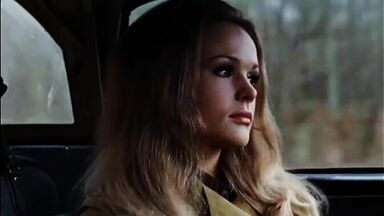 Lesbic scenes from classic movie