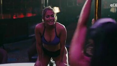 Jennifer Lopez sexy in Hustlers