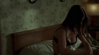 Salma Hayek sexy in Chain of Fools (2000)