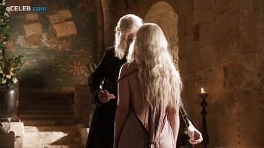 Emilia Clarke nude in Game of Thrones