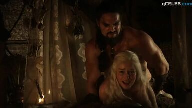 Emilia Clarke nude in Game of Thrones