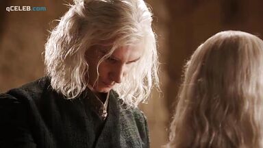 Emilia Clarke nude in Game of Thrones