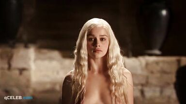 Emilia Clarke nude in Game of Thrones