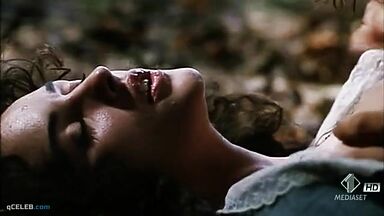 Monica Bellucci hot scenes in Bandits- Love and Liberty