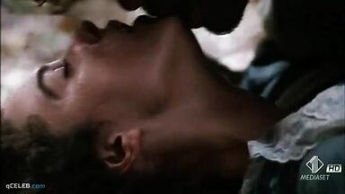 Monica Bellucci hot scenes in Bandits- Love and Liberty