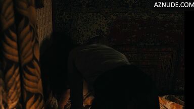 Emilia Clarke fucking hard