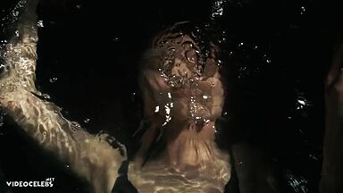 Evan Rachel Wood sexy in Westworld