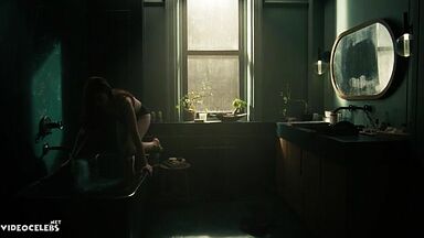 Evan Rachel Wood sexy in Westworld